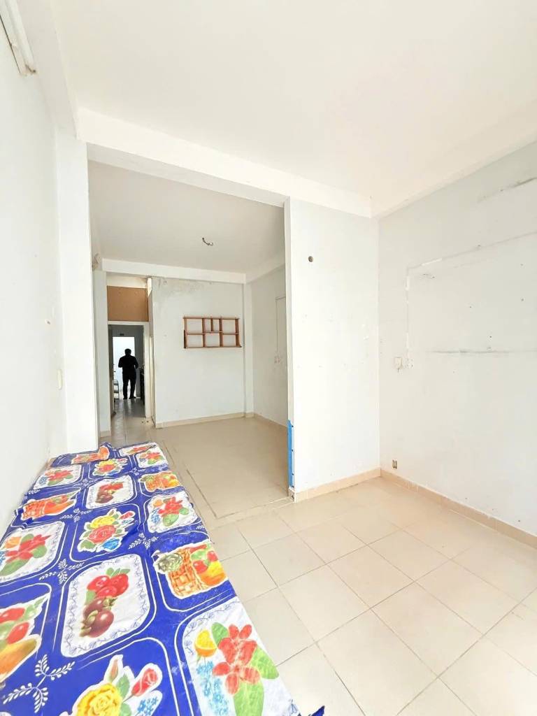 Bán nhà trung tâm Quận 10, 115m2, căn hộ dịch vụ 28 phòng, dòng tiền ổn định 80tr/tháng, chỉ nhỉnh 15 tỷ